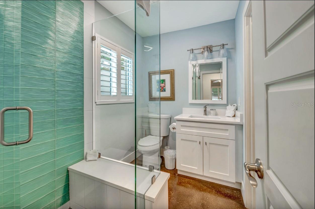 SAINT ARMANDS DIV JOHN RINGLING ESTATES - Residential