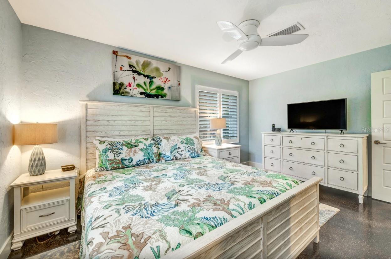 SAINT ARMANDS DIV JOHN RINGLING ESTATES - Residential