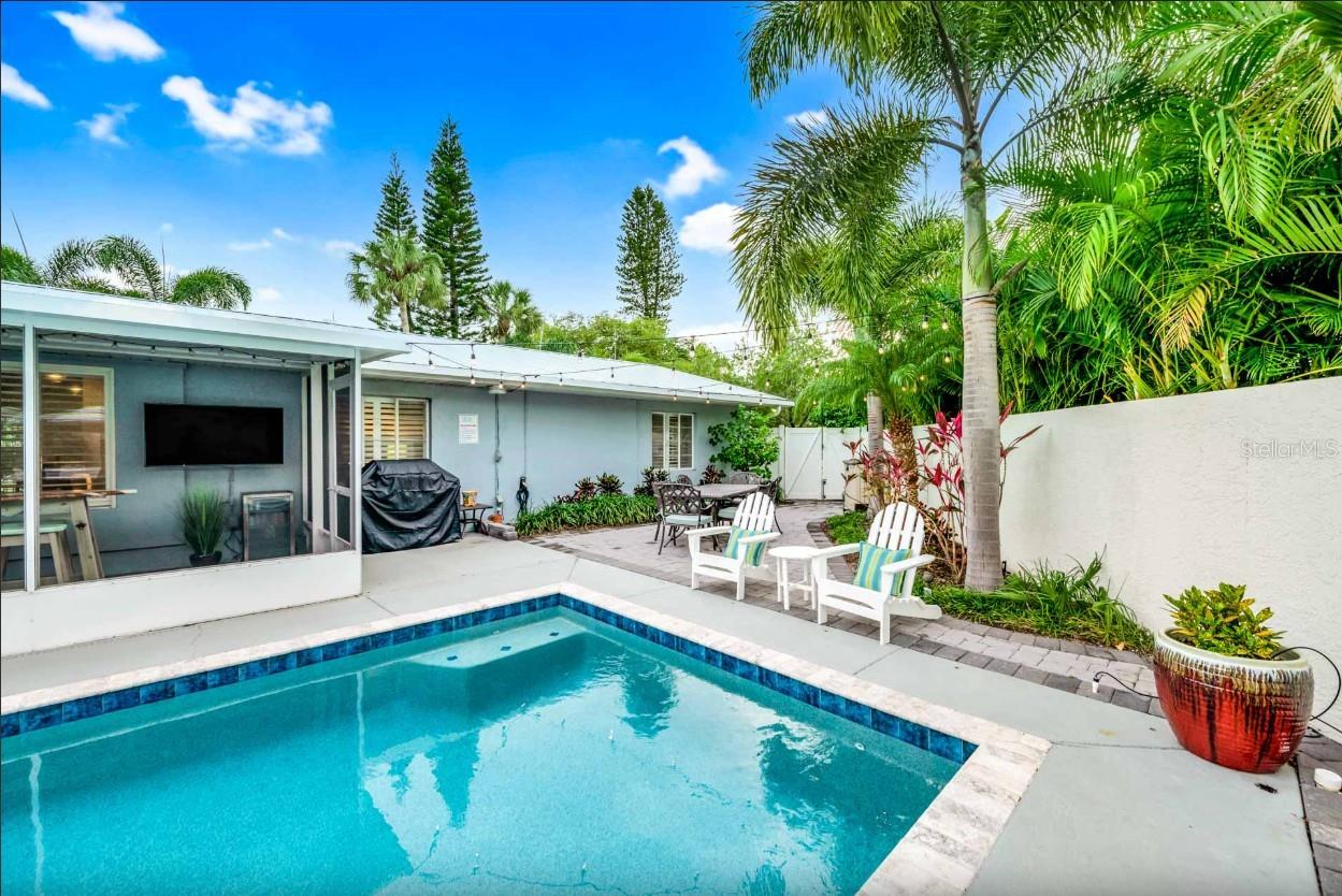 SAINT ARMANDS DIV JOHN RINGLING ESTATES - Residential