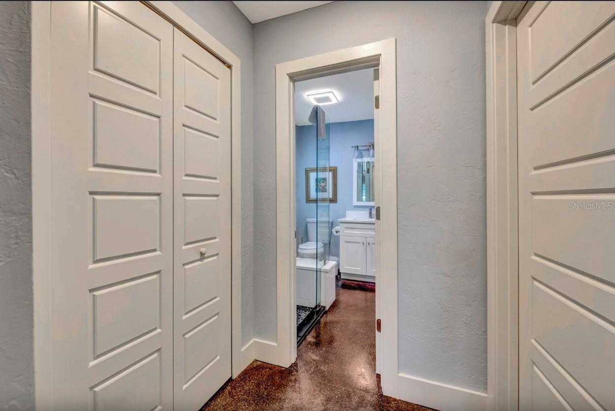 SAINT ARMANDS DIV JOHN RINGLING ESTATES - Residential