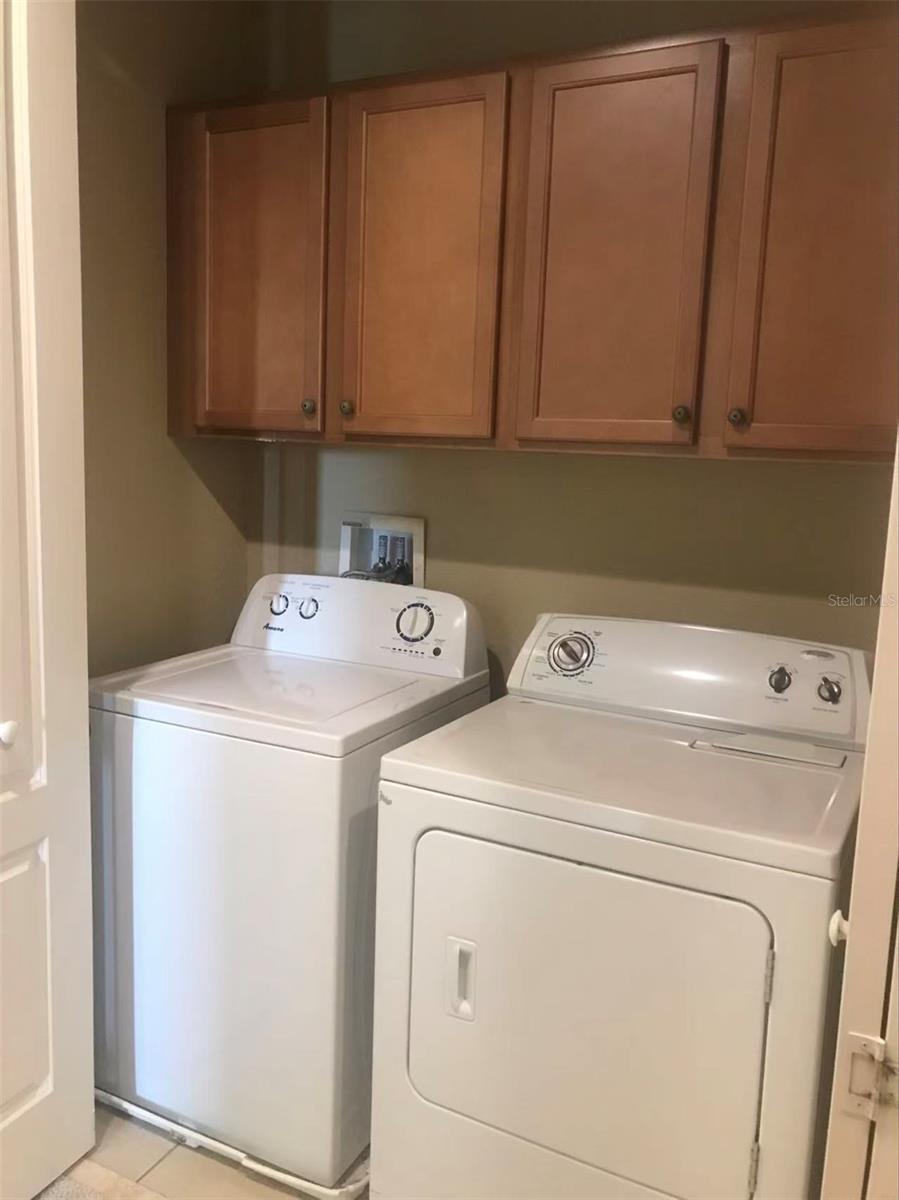 EAGLE CRK PH 01C-VLG D - Residential Lease