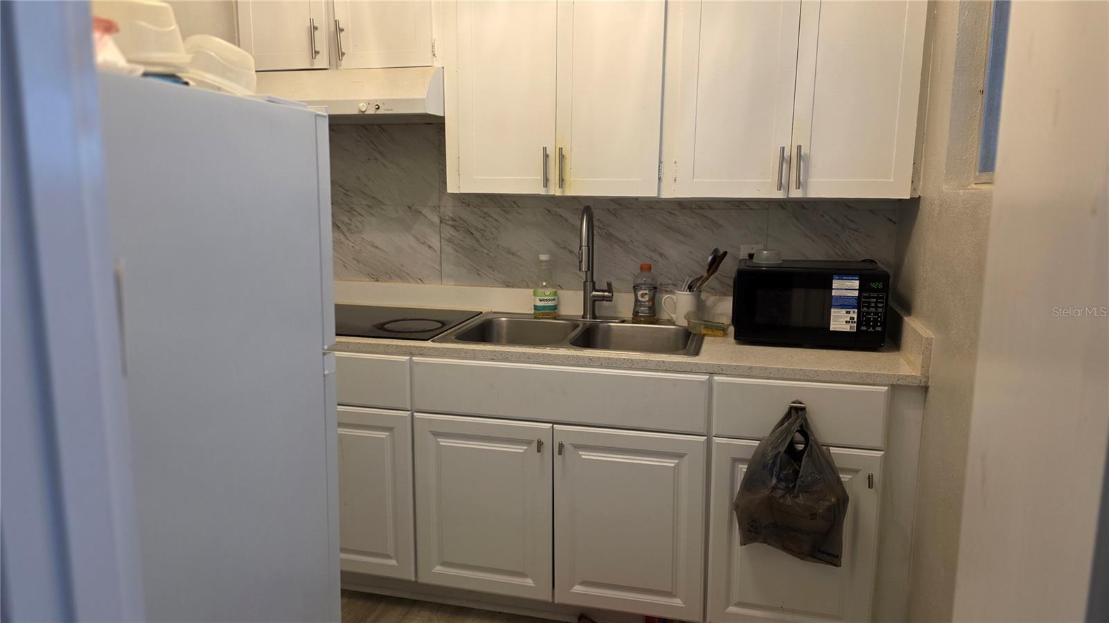 BAY SHORE - Residential