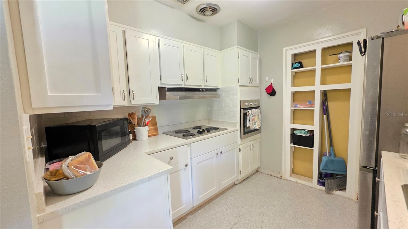 BAY SHORE - Residential