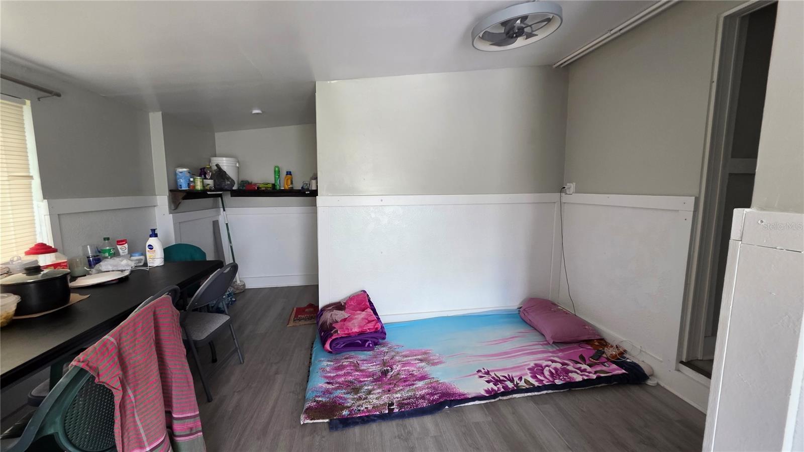 BAY SHORE - Residential