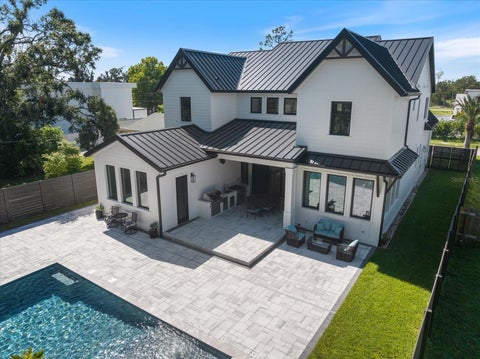 2045 Goldenrod Street, Sarasota, FL 34239