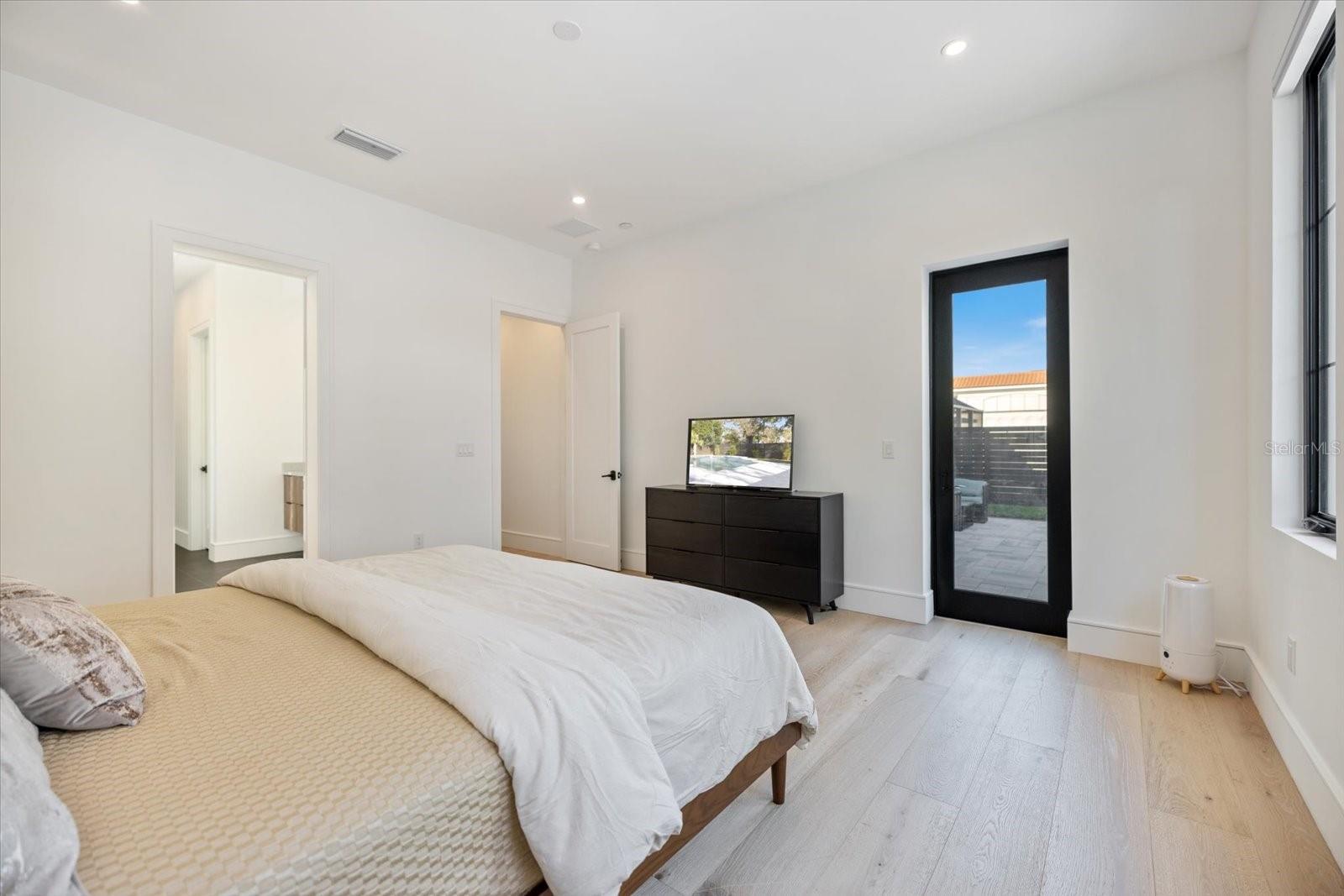 AKIN ACRES - Residential