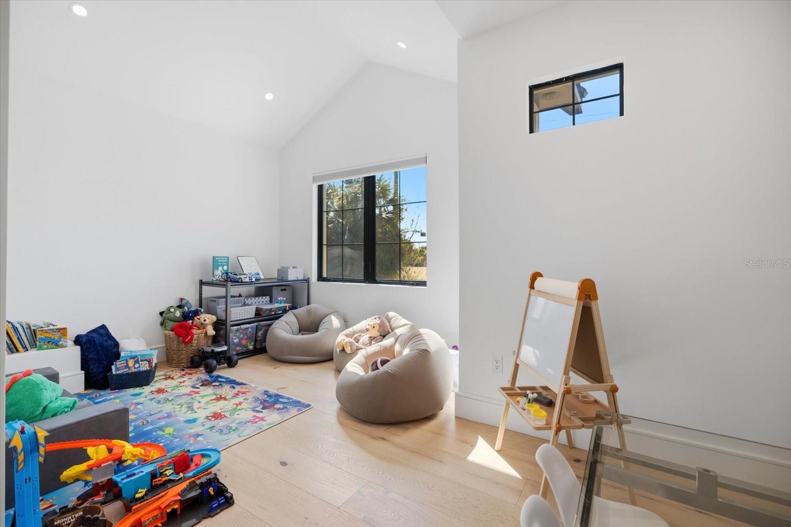 AKIN ACRES - Residential