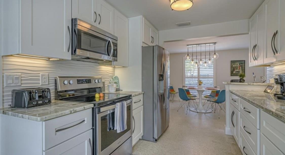 SOUTH GATE - Residential Lease