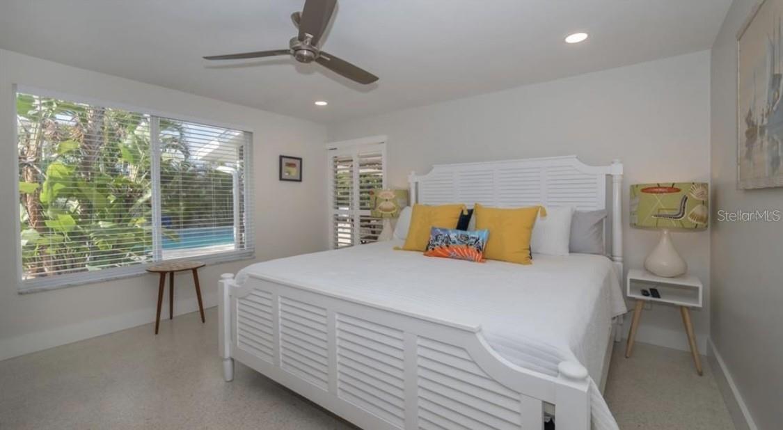 SOUTH GATE - Residential Lease