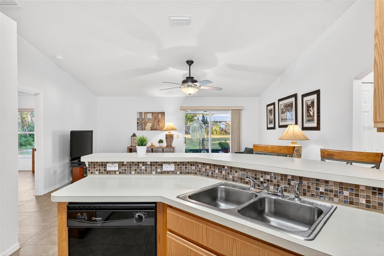 OCALA WATERWAY ESTATE - Residential