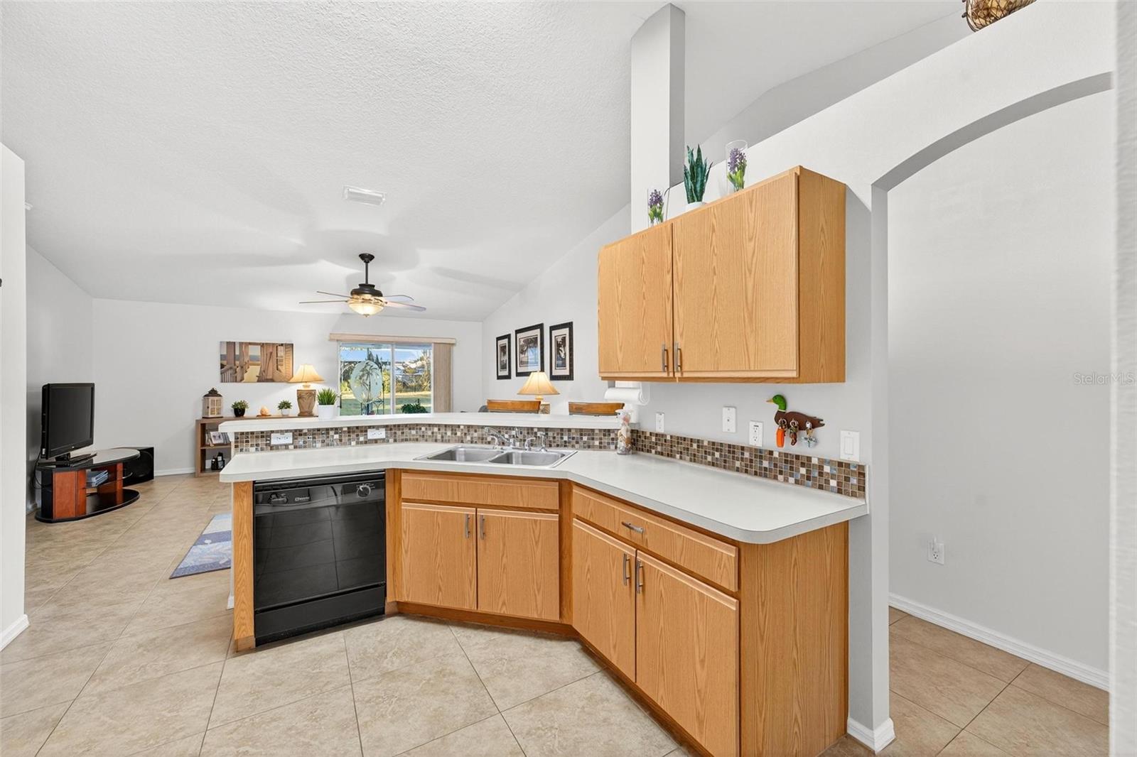 OCALA WATERWAY ESTATE - Residential