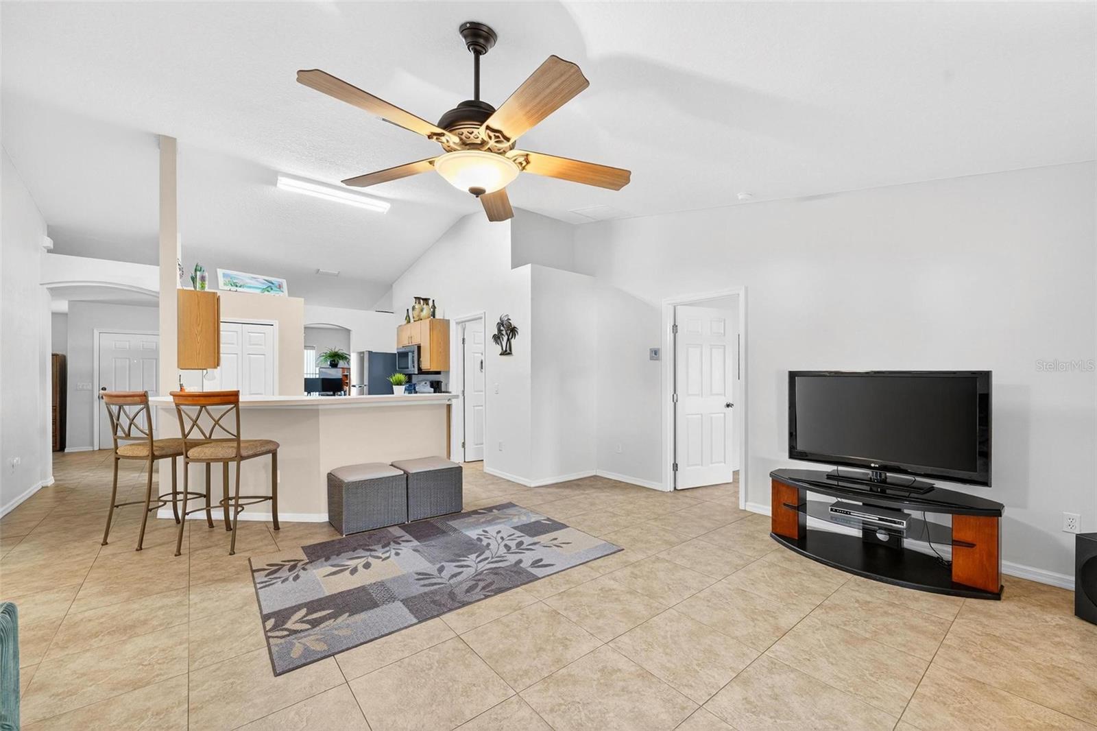 OCALA WATERWAY ESTATE - Residential