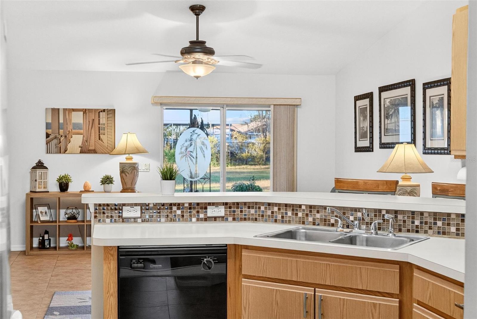 OCALA WATERWAY ESTATE - Residential