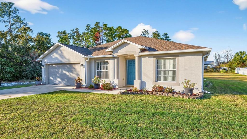 Photo of 3859 SW 109th Lane, Ocala, FL 34476 (MLS # G5104410)
