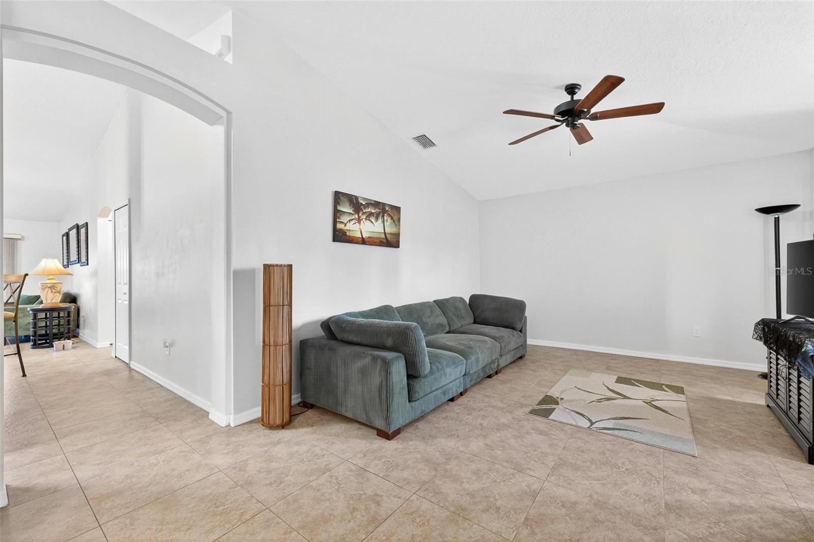 OCALA WATERWAY ESTATE - Residential