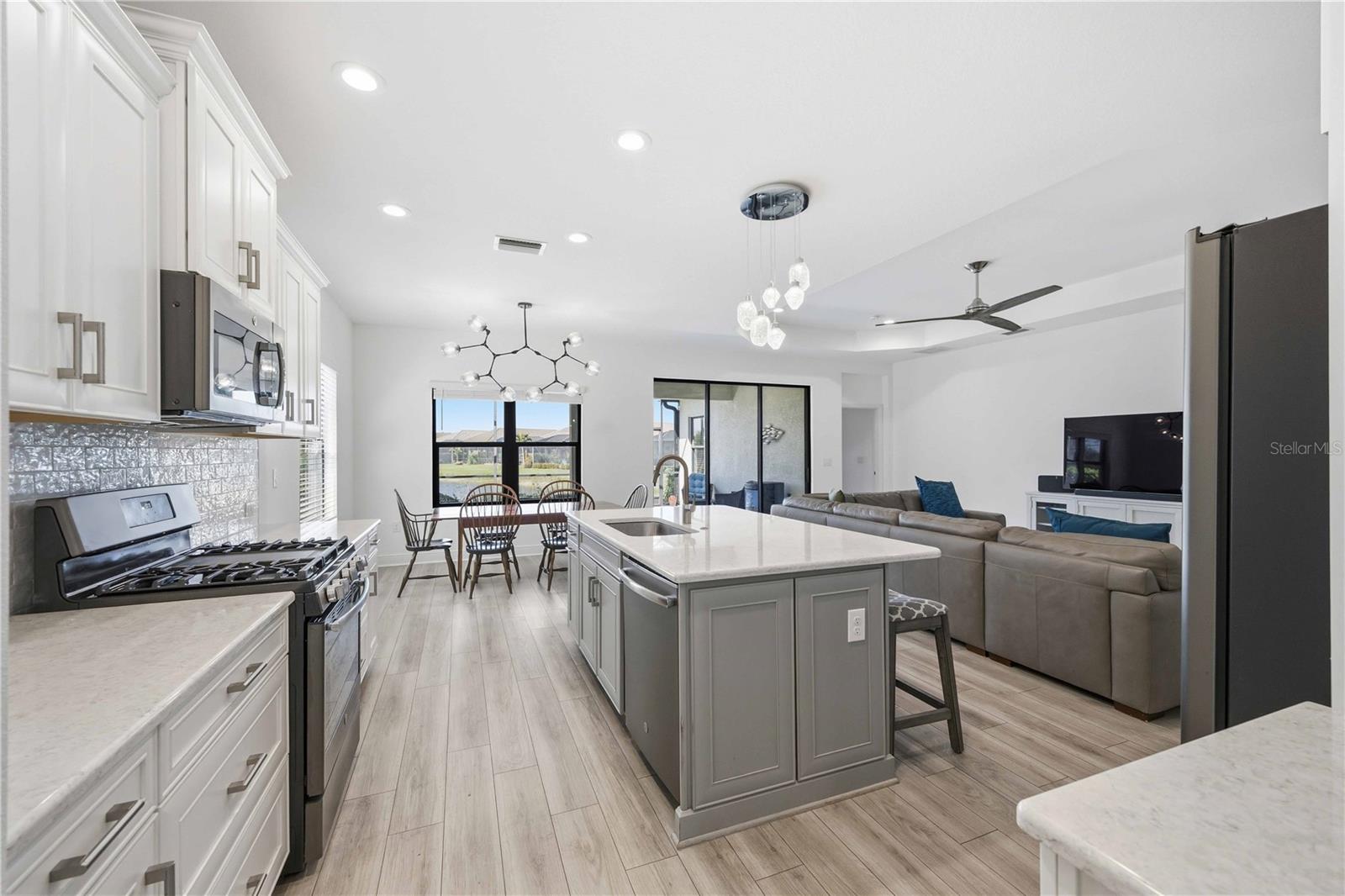 MILANO-PH 2-REPLAT - Residential