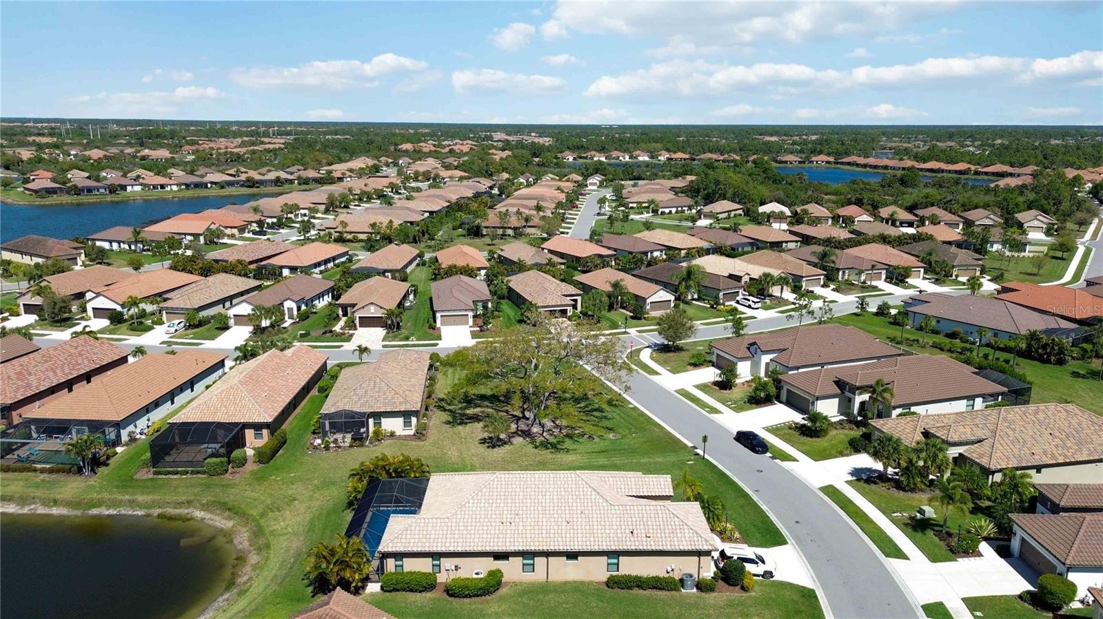 MILANO-PH 2-REPLAT - Residential