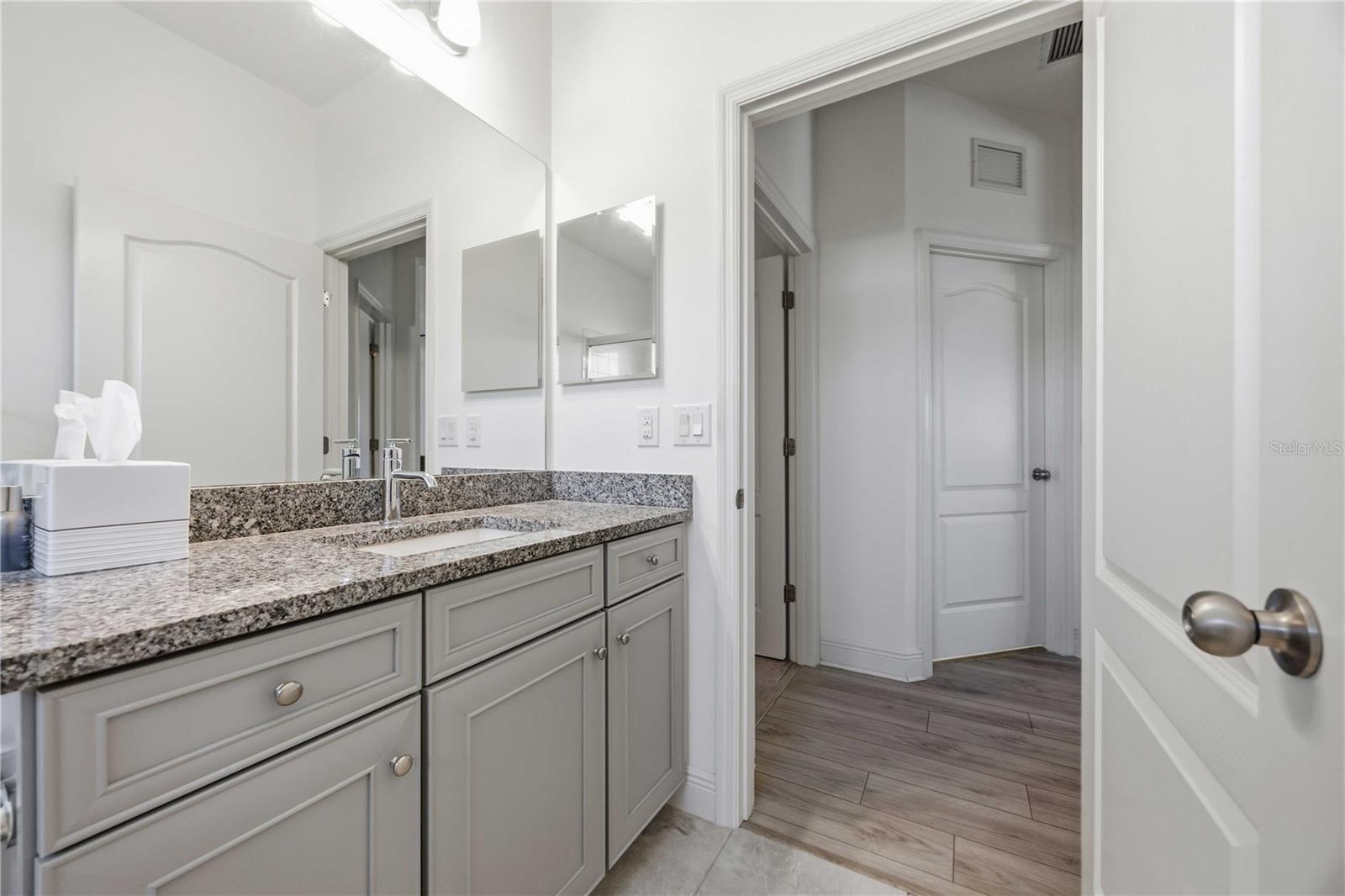 MILANO-PH 2-REPLAT - Residential