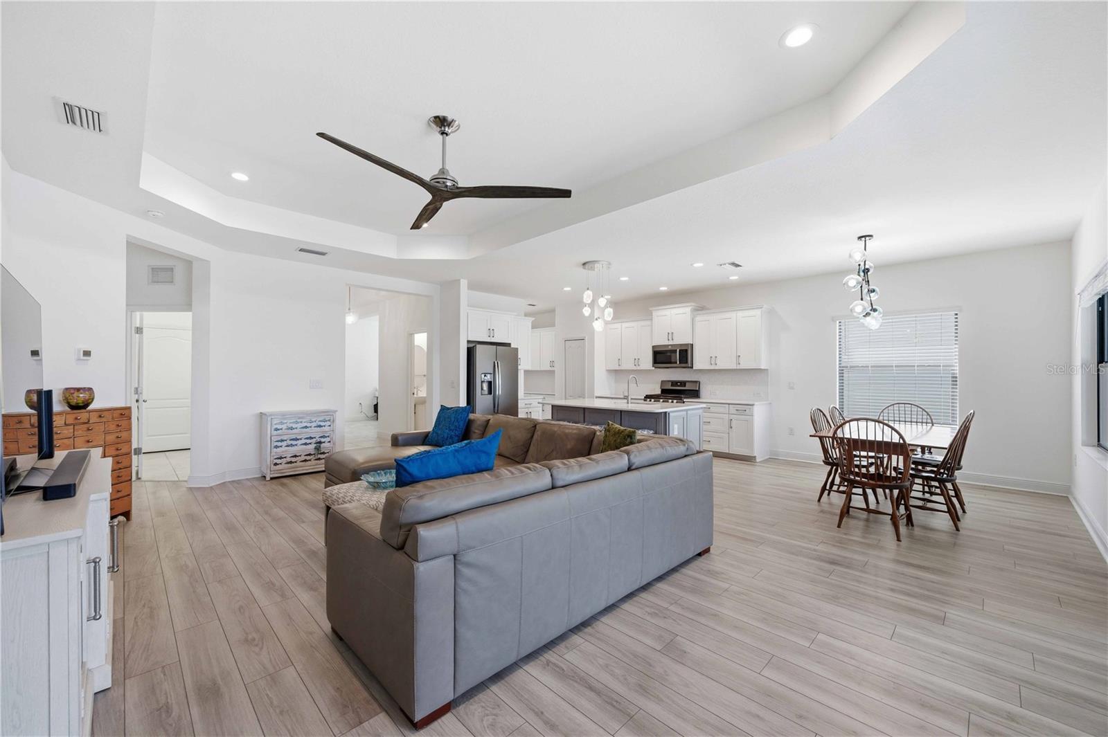 MILANO-PH 2-REPLAT - Residential