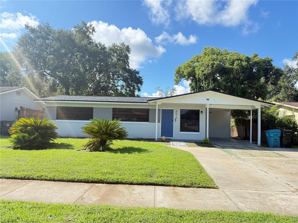 Photo of 4574 Barley Street, Orlando, FL 32811 (MLS # O6444474)