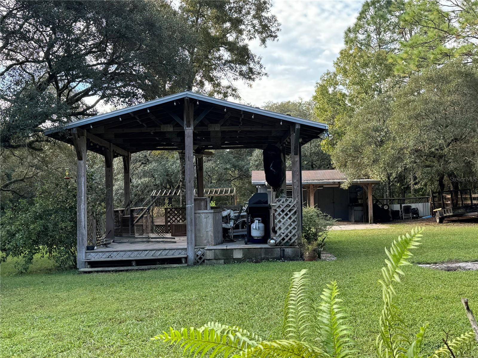 LECANTO ACRES UNIT 01 - Residential