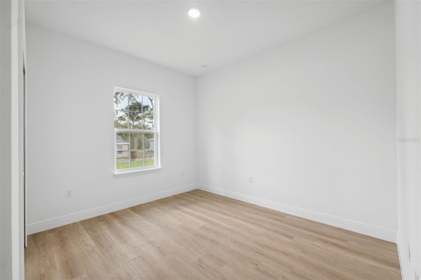 MARION OAKS UN NINE - Residential Lease