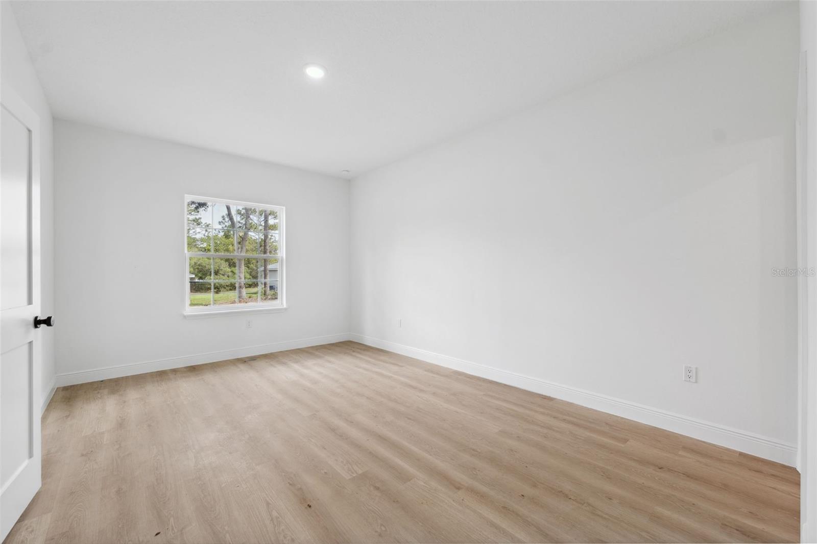 MARION OAKS UN NINE - Residential Lease