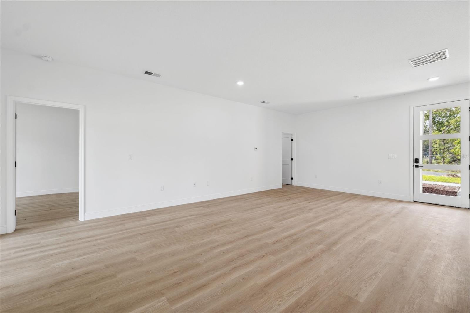 MARION OAKS UN NINE - Residential Lease