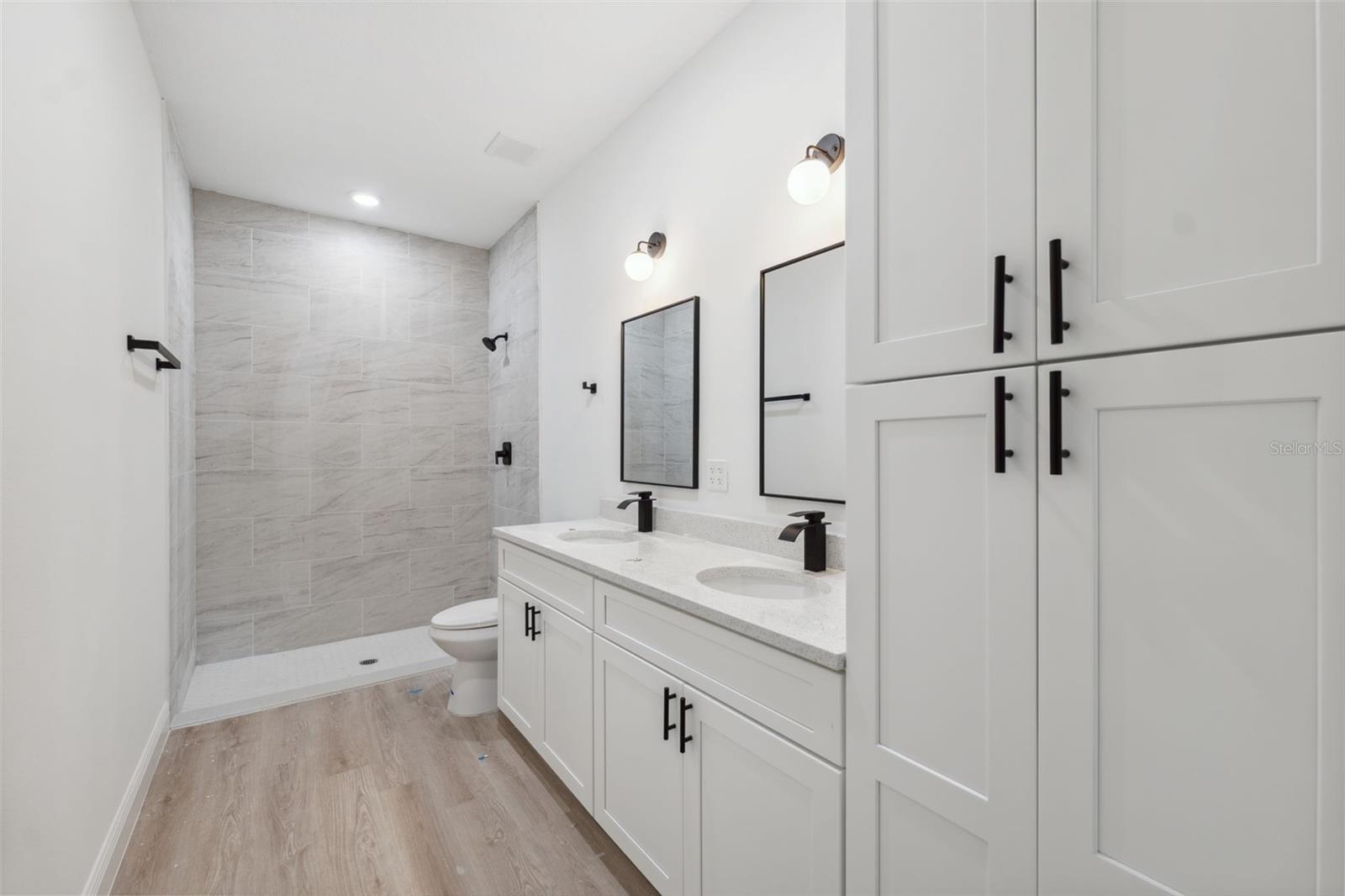 MARION OAKS UN NINE - Residential Lease