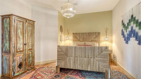 A home in LONGBOAT KEY