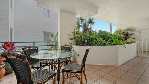 A home in LONGBOAT KEY