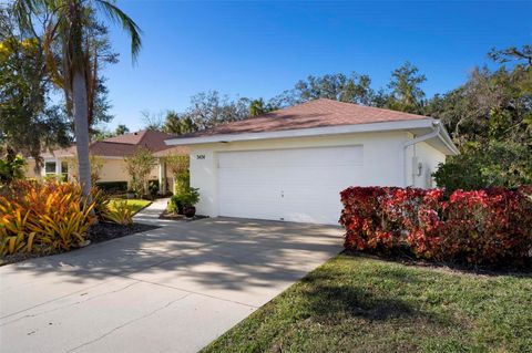 A home in PARRISH