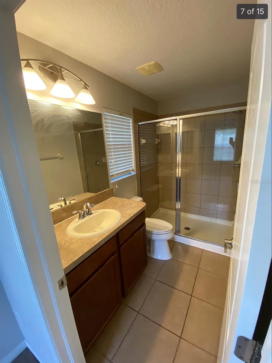 HAMMOCKS - Residential Lease