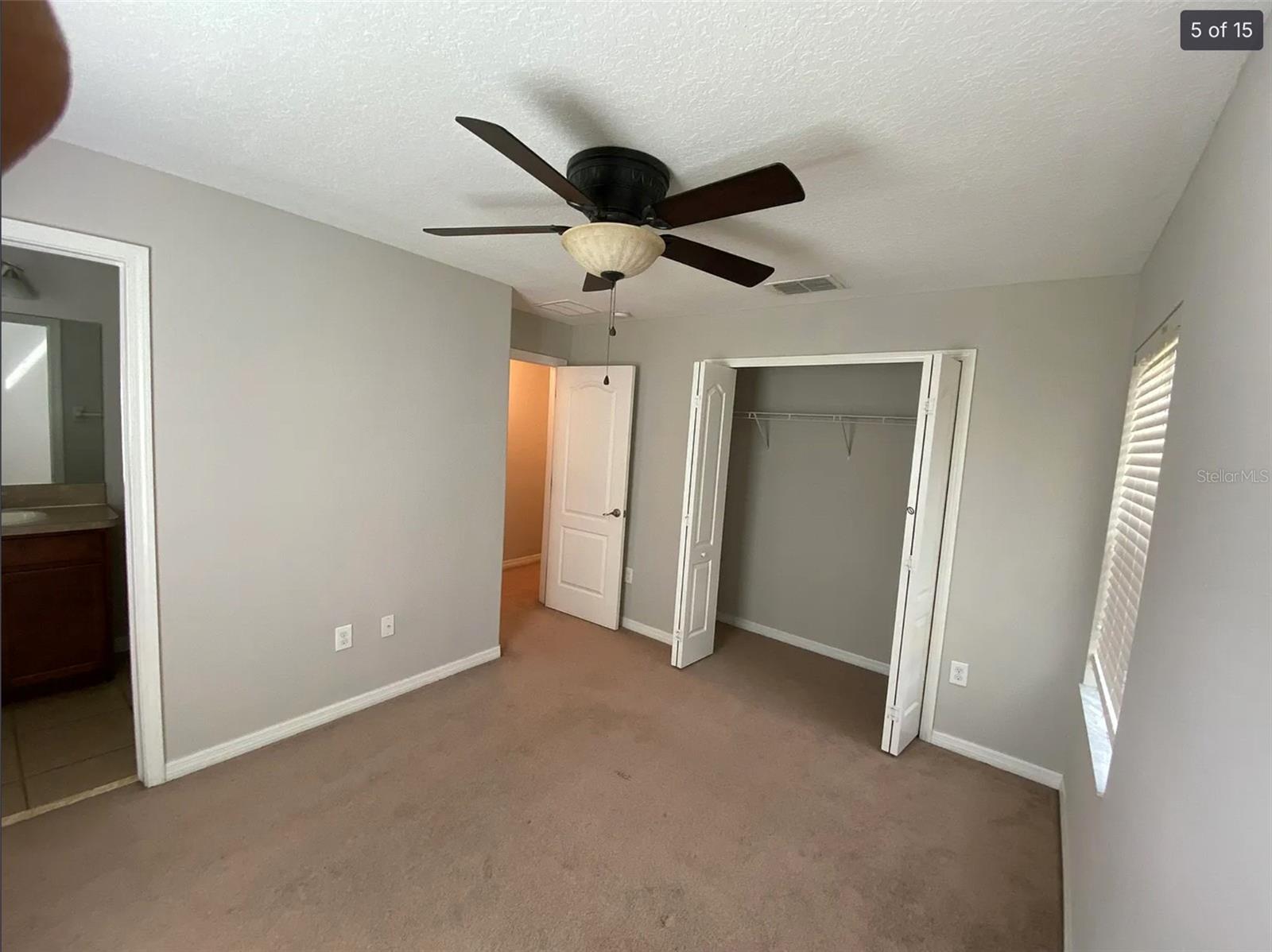 HAMMOCKS - Residential Lease