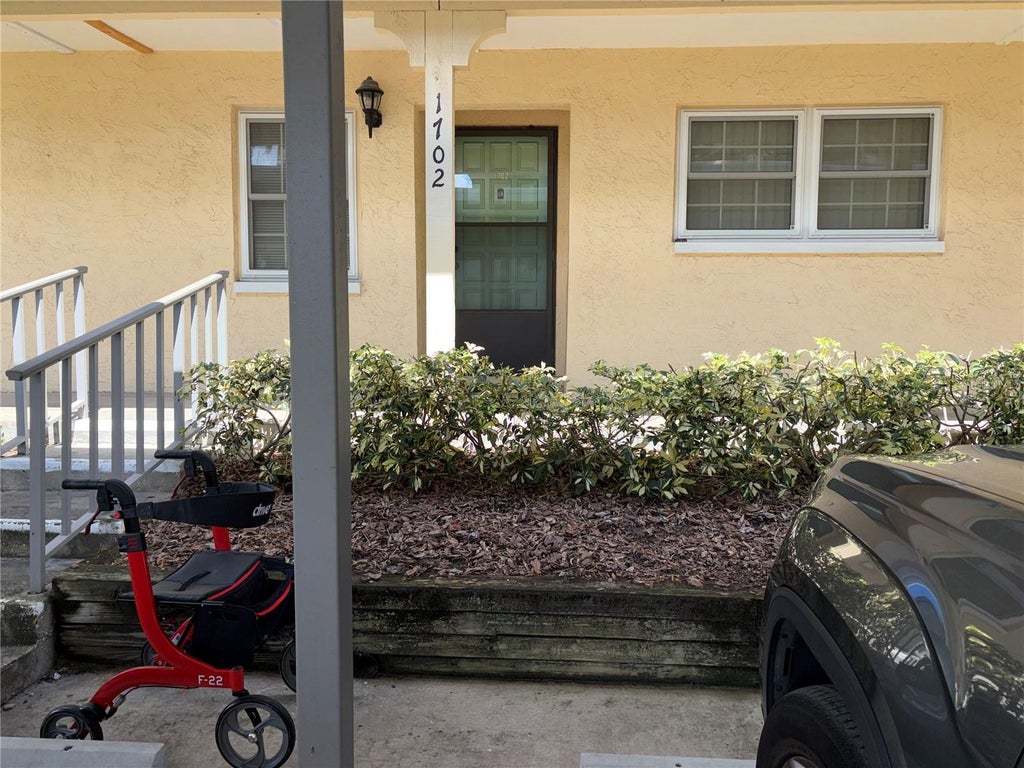 Photo of 2465 W Northside Drive #1702, Clearwater, FL 33761 (MLS # TB8552147)