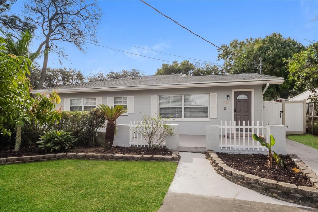 Photo of 604 Prairie Lake Drive, Fern Park, FL 32730 (MLS # TB8458965)