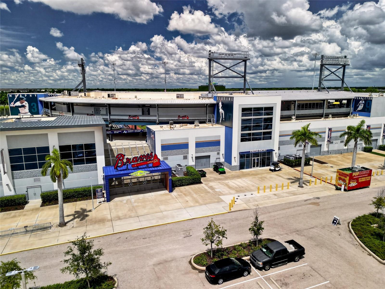 WELLEN PARK GOLF & COUNTRY CLUB - Residential