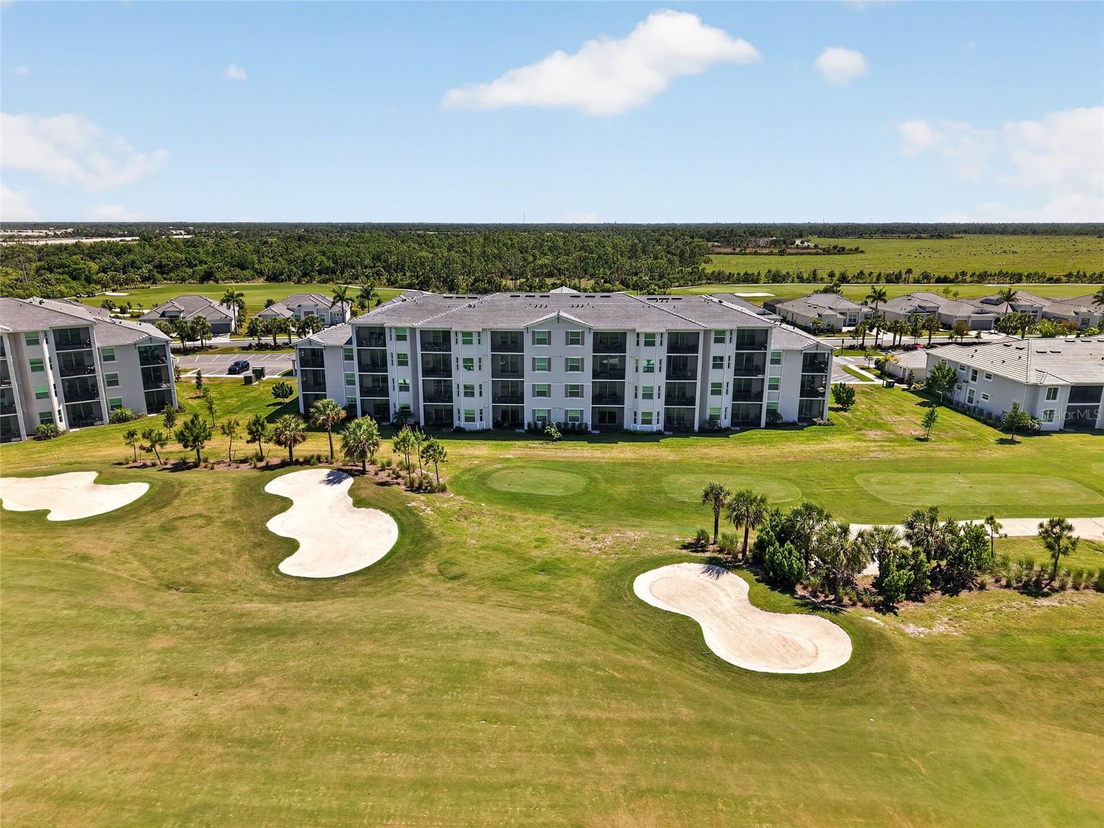 WELLEN PARK GOLF & COUNTRY CLUB - Residential