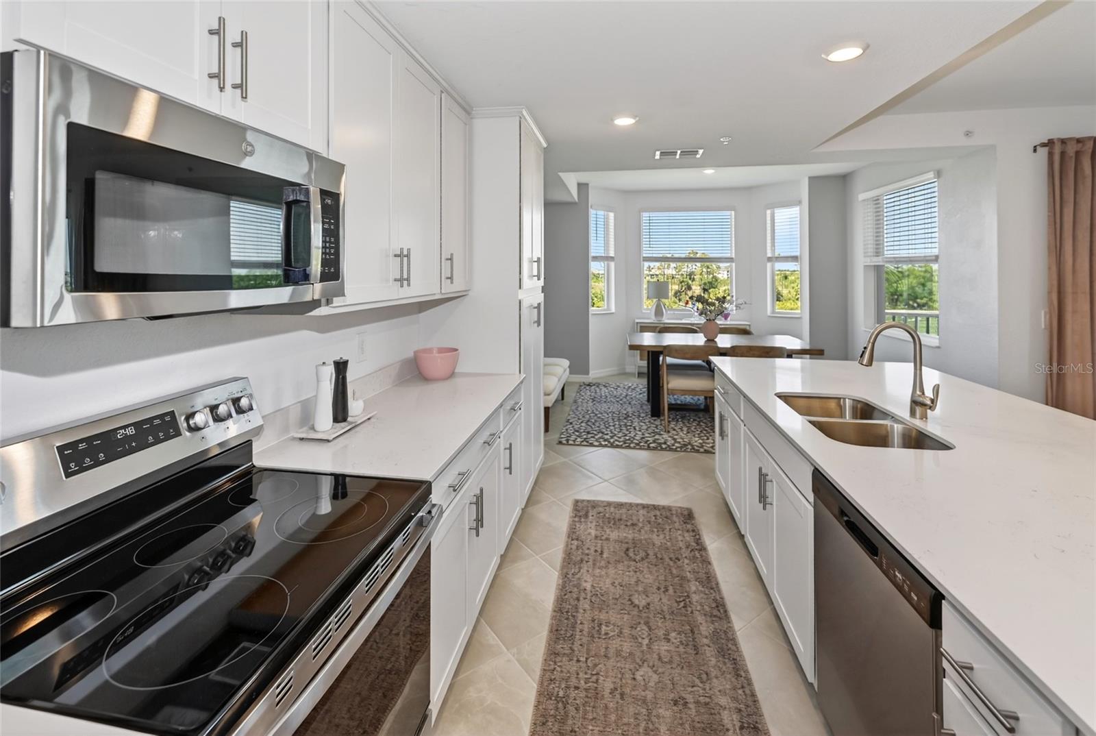 WELLEN PARK GOLF & COUNTRY CLUB - Residential