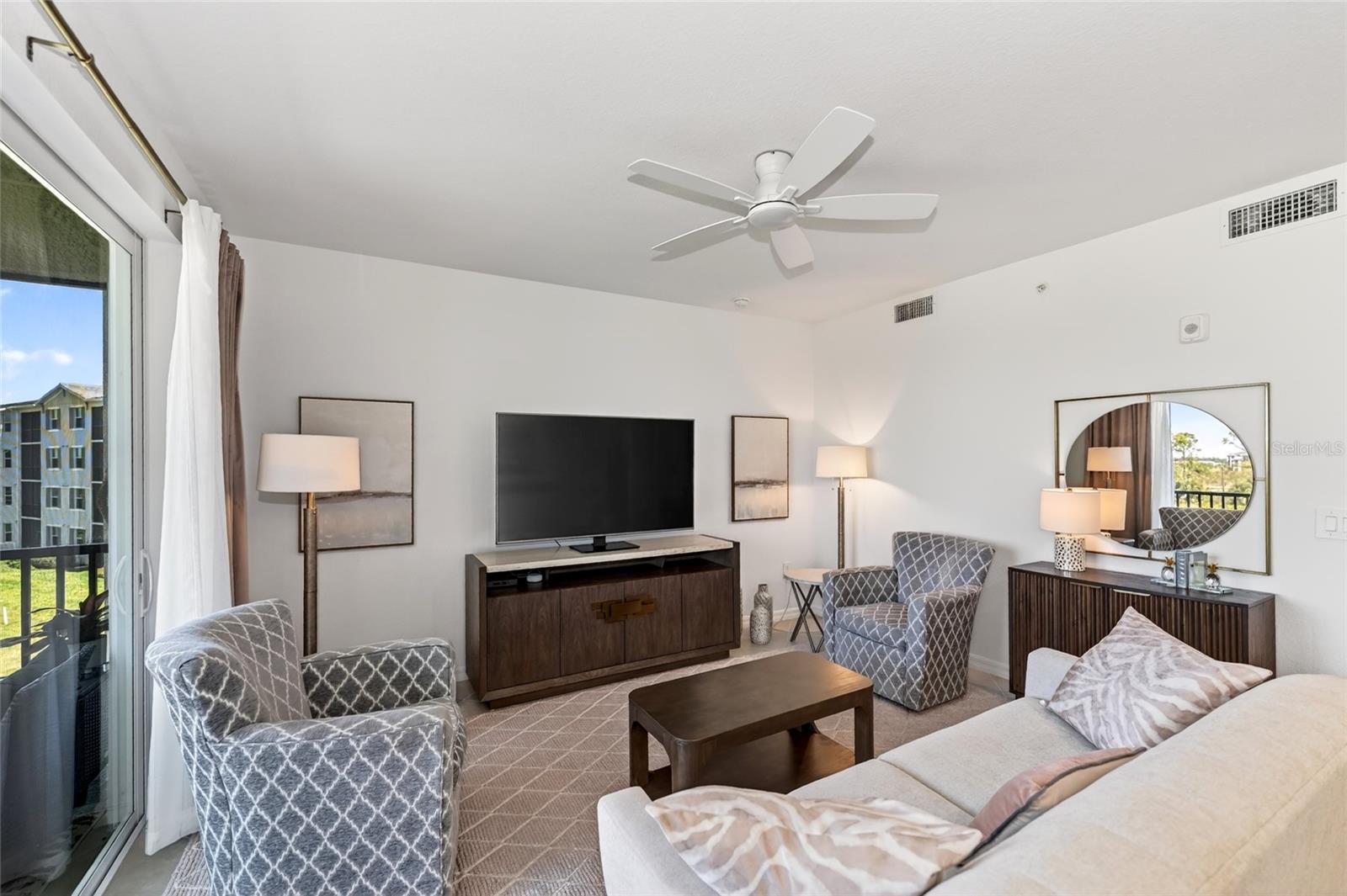 WELLEN PARK GOLF & COUNTRY CLUB - Residential