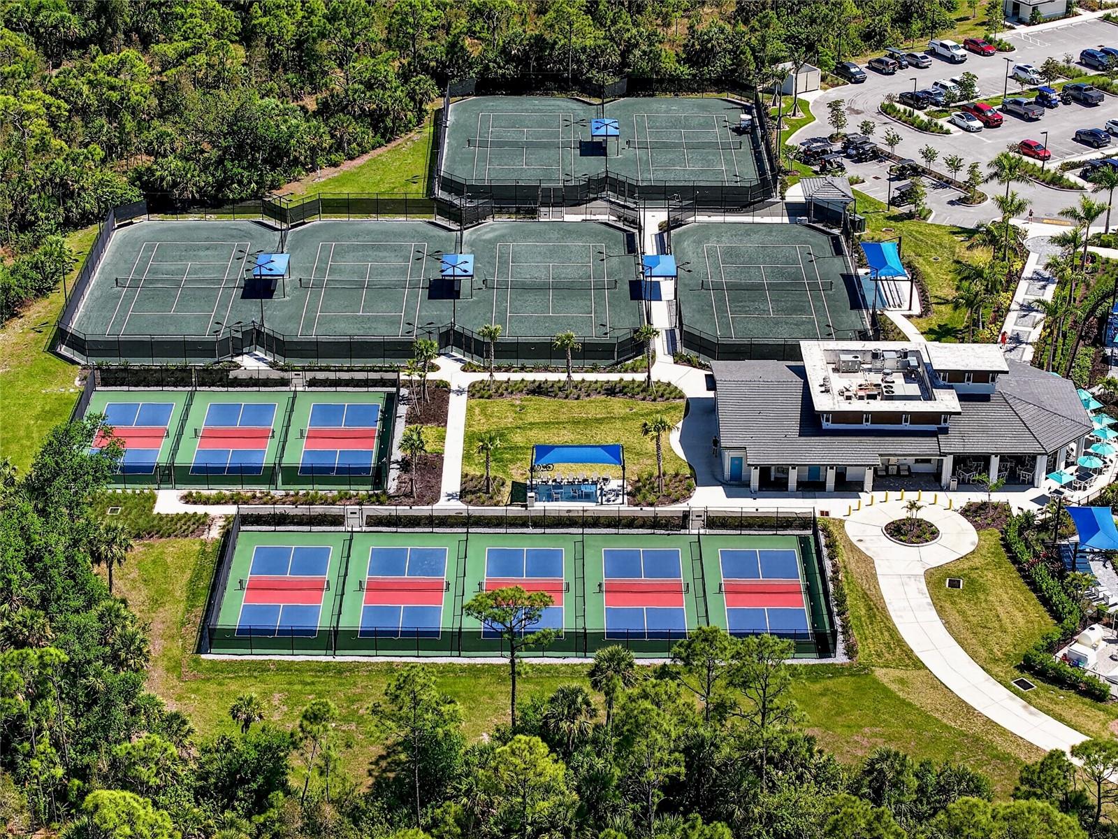 WELLEN PARK GOLF & COUNTRY CLUB - Residential