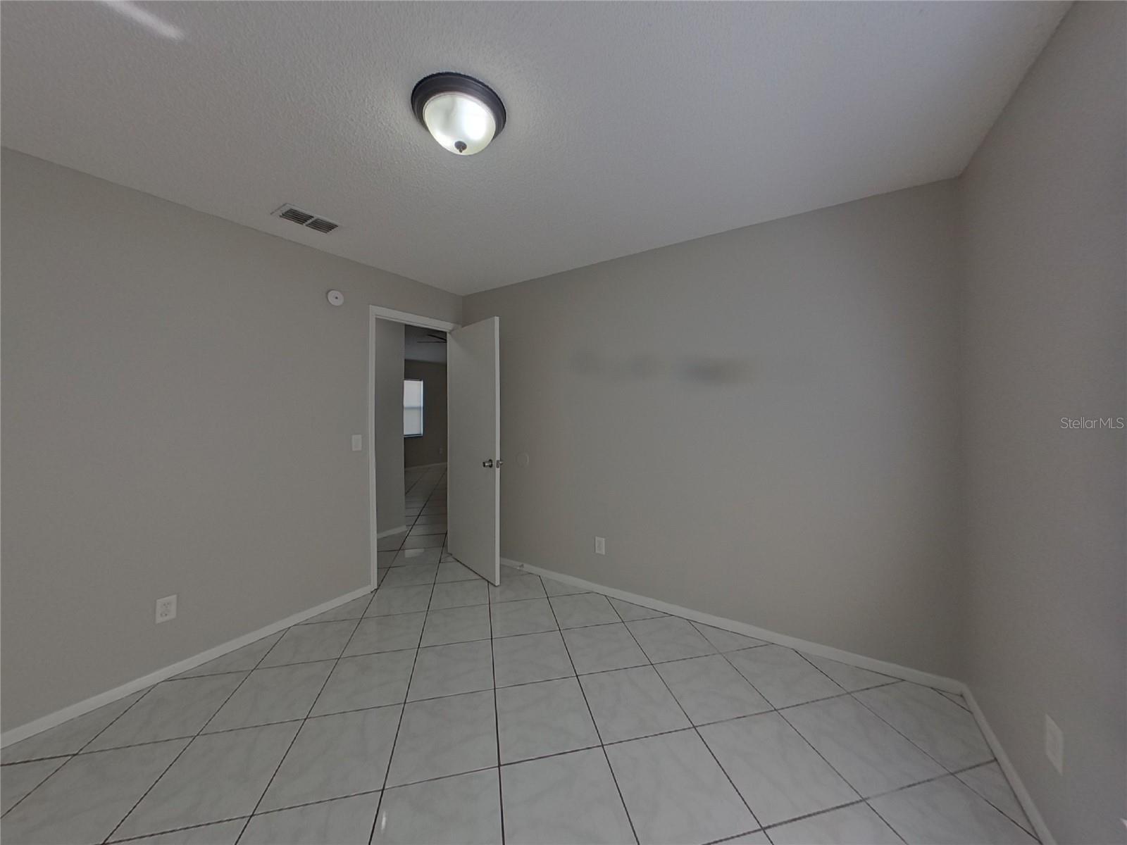 LAKE HAMMER ESTATES - Residential Lease