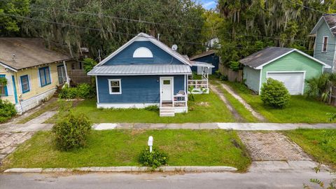 A home in PALATKA