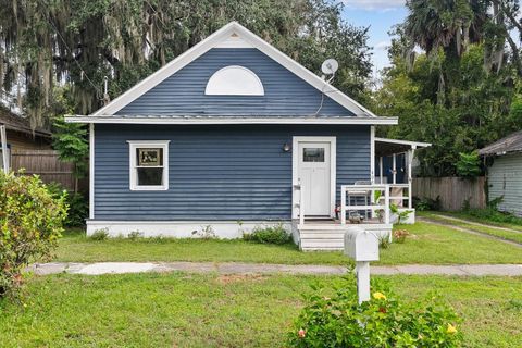 A home in PALATKA