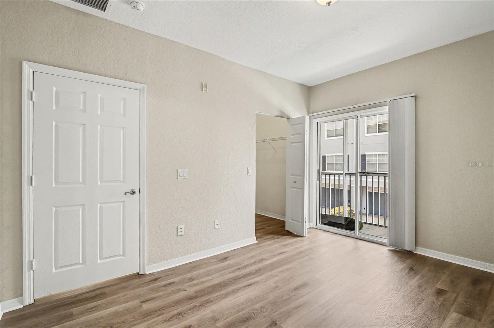 ESTATES AT PARK CENTRAL CONDOMINIUM 8662/3767 UNIT - Residential
