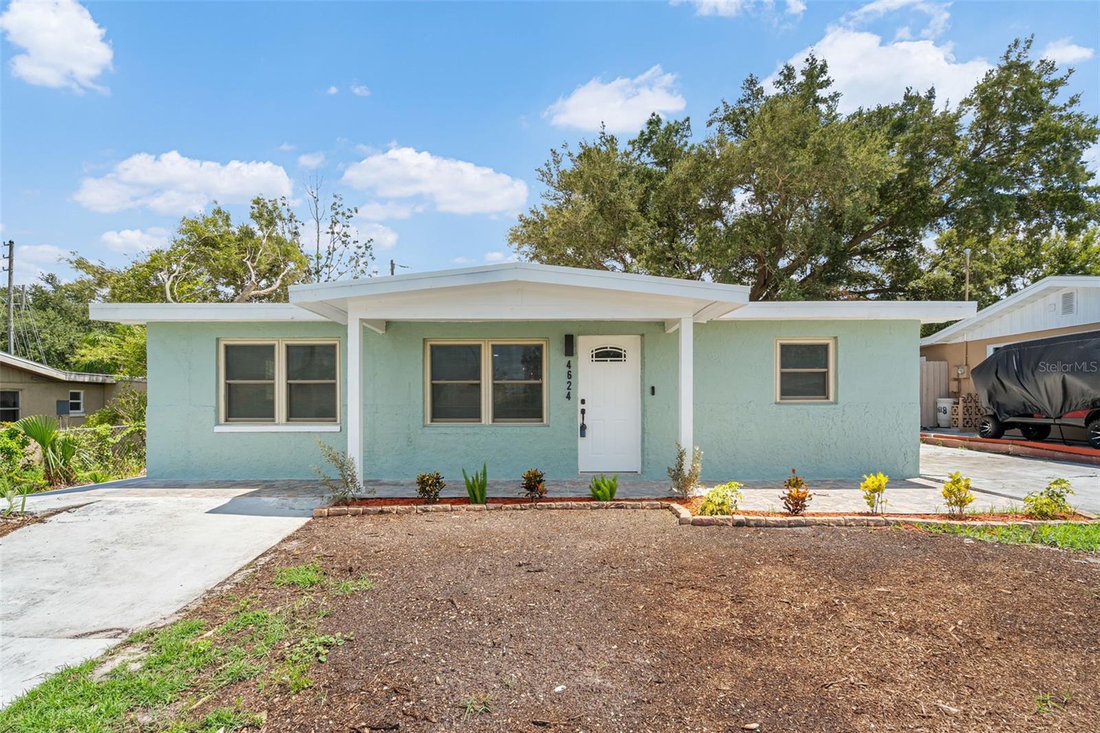 4624 PIRATE PLACE