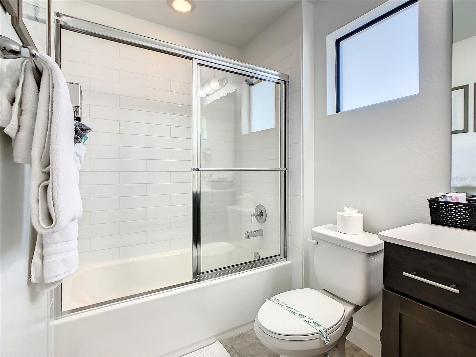 VILLA DOMANI - Residential Lease