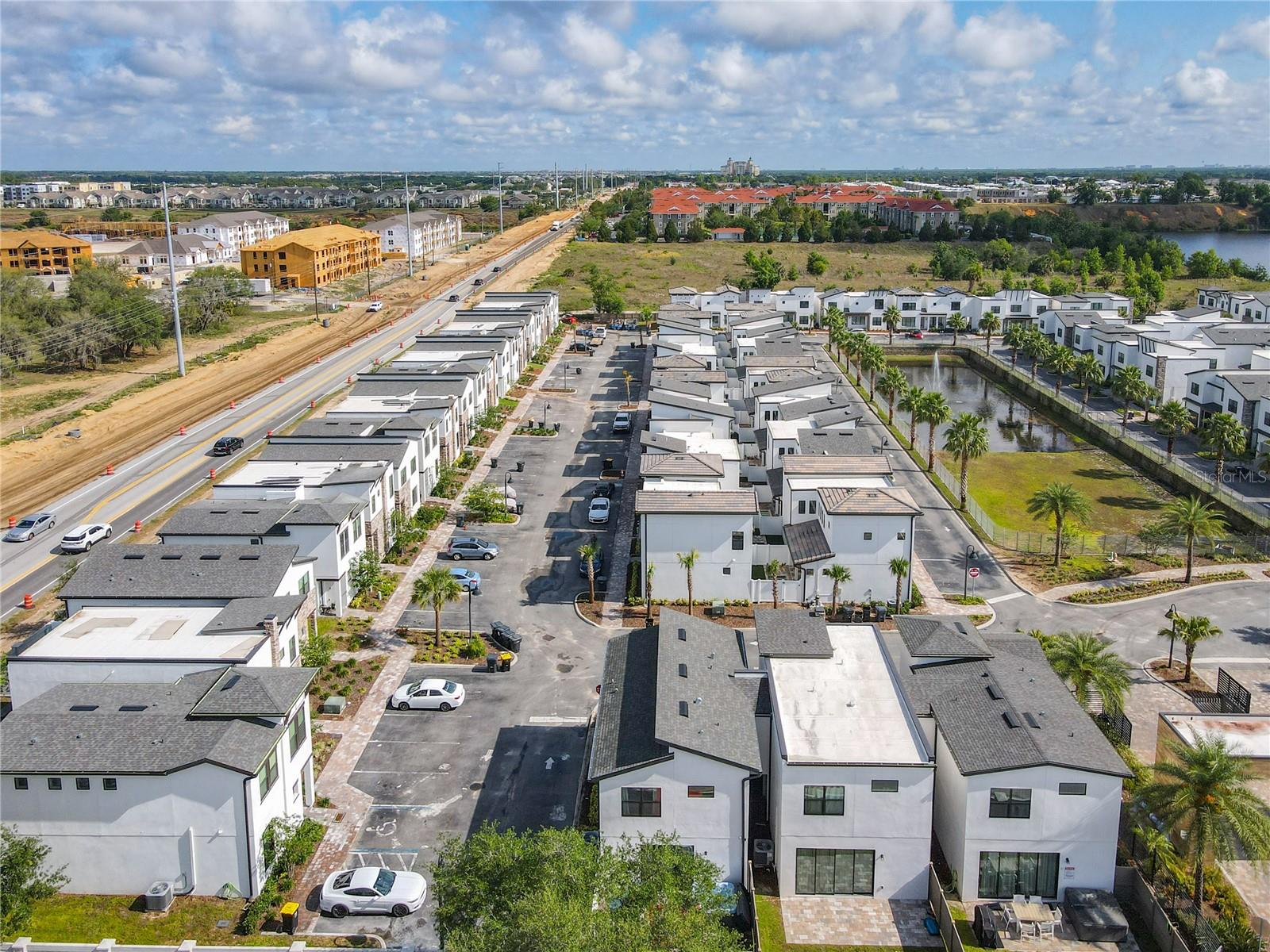 VILLA DOMANI - Residential Lease