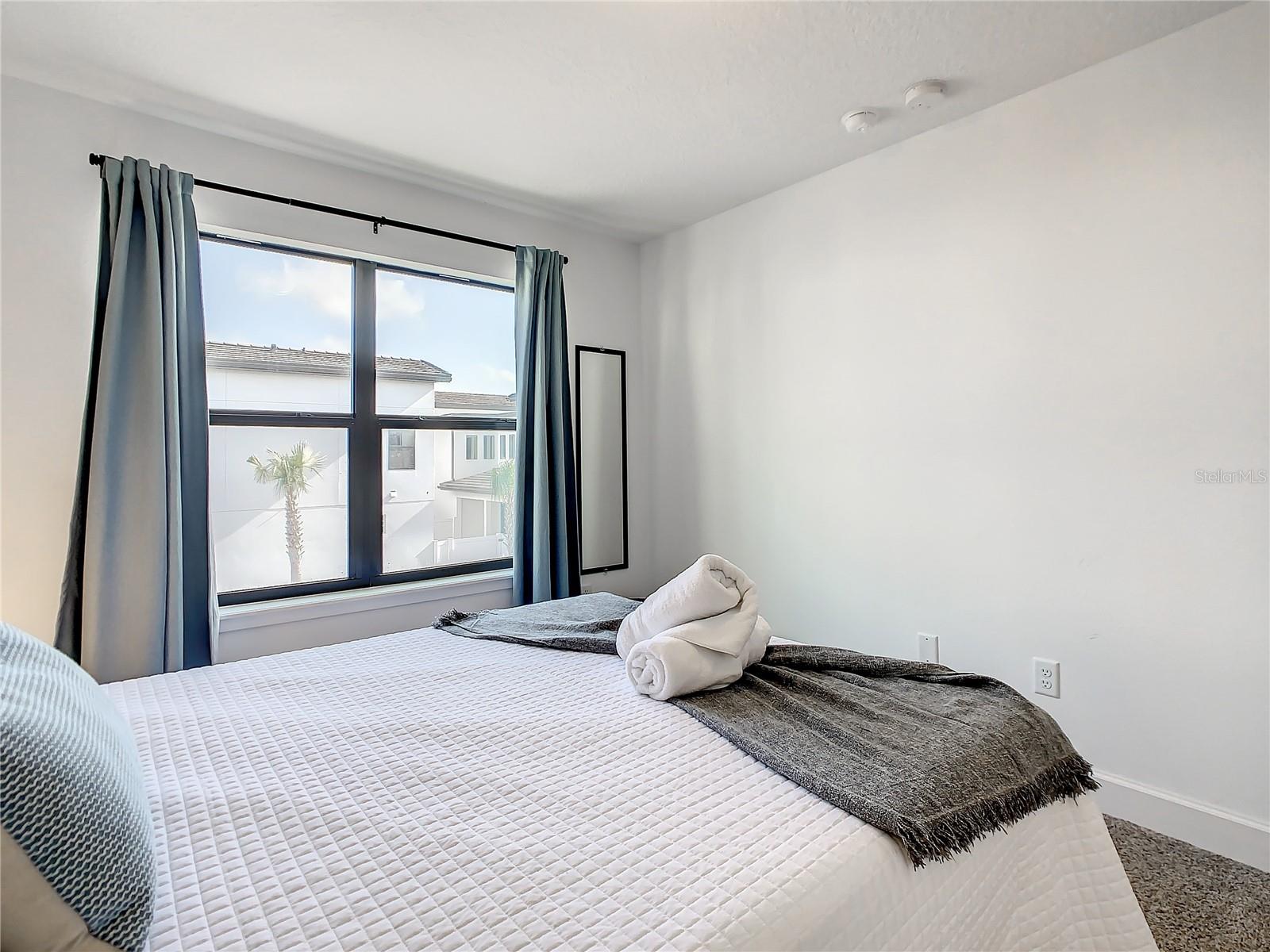 VILLA DOMANI - Residential Lease