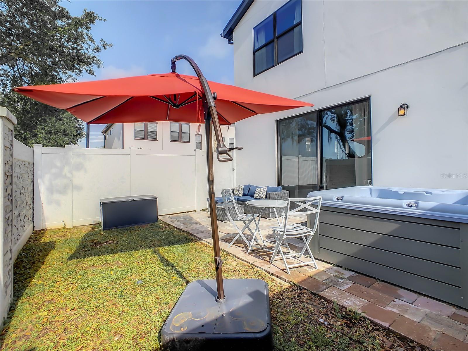 VILLA DOMANI - Residential Lease